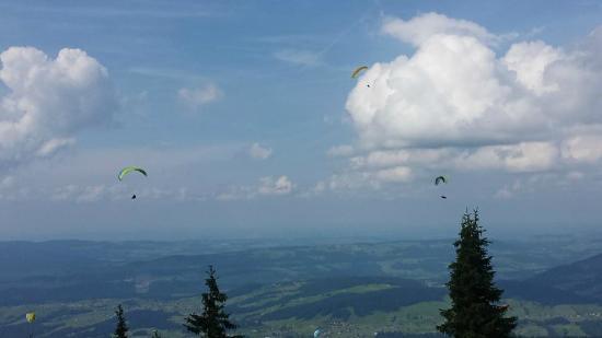 Sonderdach-kabelwagen